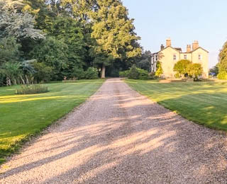 North Ormsby Manor Drive