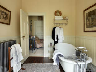 The Black & White Room